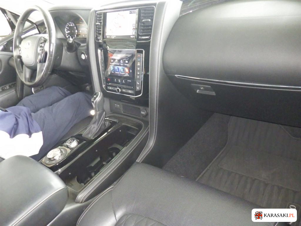 2020 Infiniti QX80 4WD Base Grade 5
