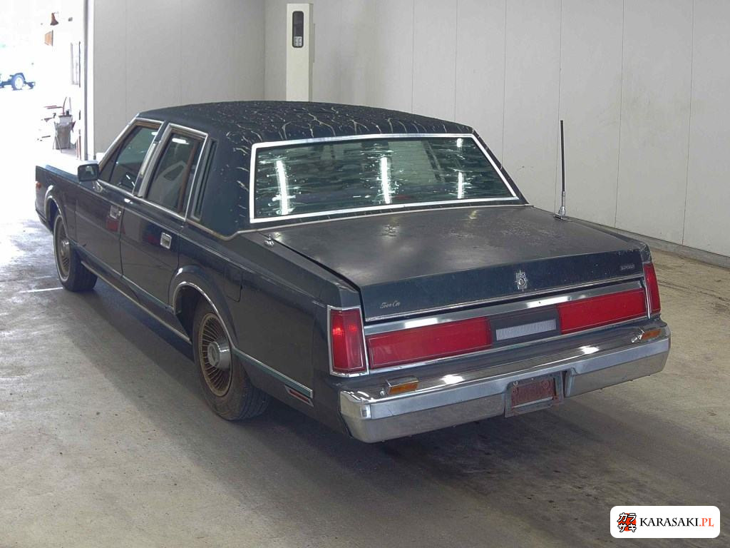 1986 Lincoln Towncar 2