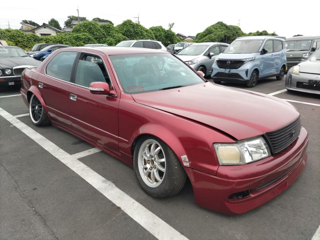 Lexus (us) LS400 1995 z aukcji japońskiej