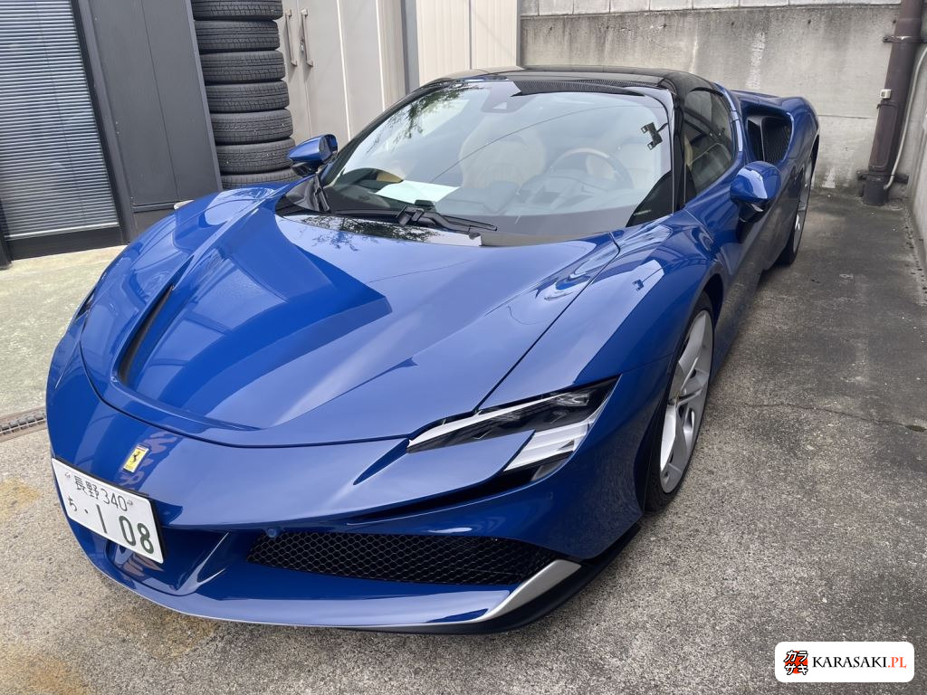 2022 Ferrari SF90 Spider 4WD 13