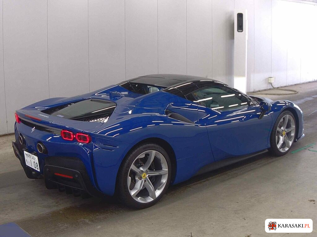 2022 Ferrari SF90 Spider 4WD 4