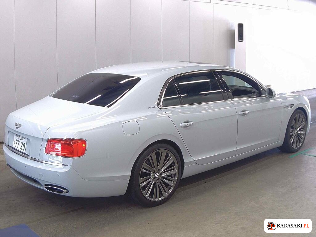 Bentley Flying Spur 2016 z aukcji japońskiej