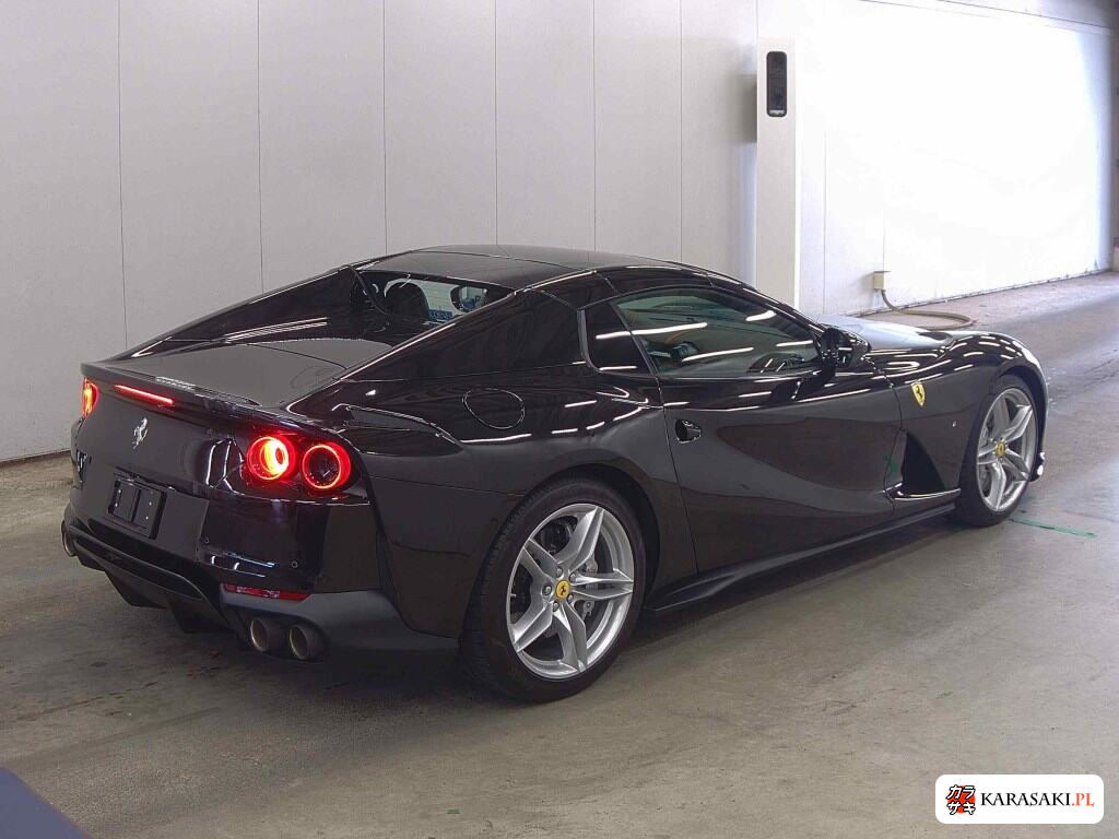Ferrari 812 GTS 2023 z aukcji japońskiej