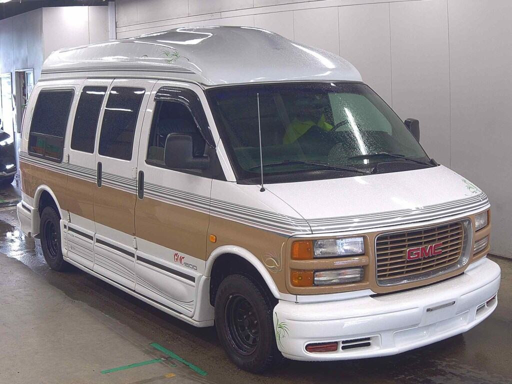 GMC Savana 1997 z aukcji japońskiej