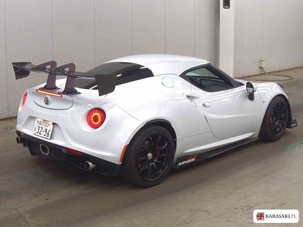 2015 Alfa Romeo 4C 4