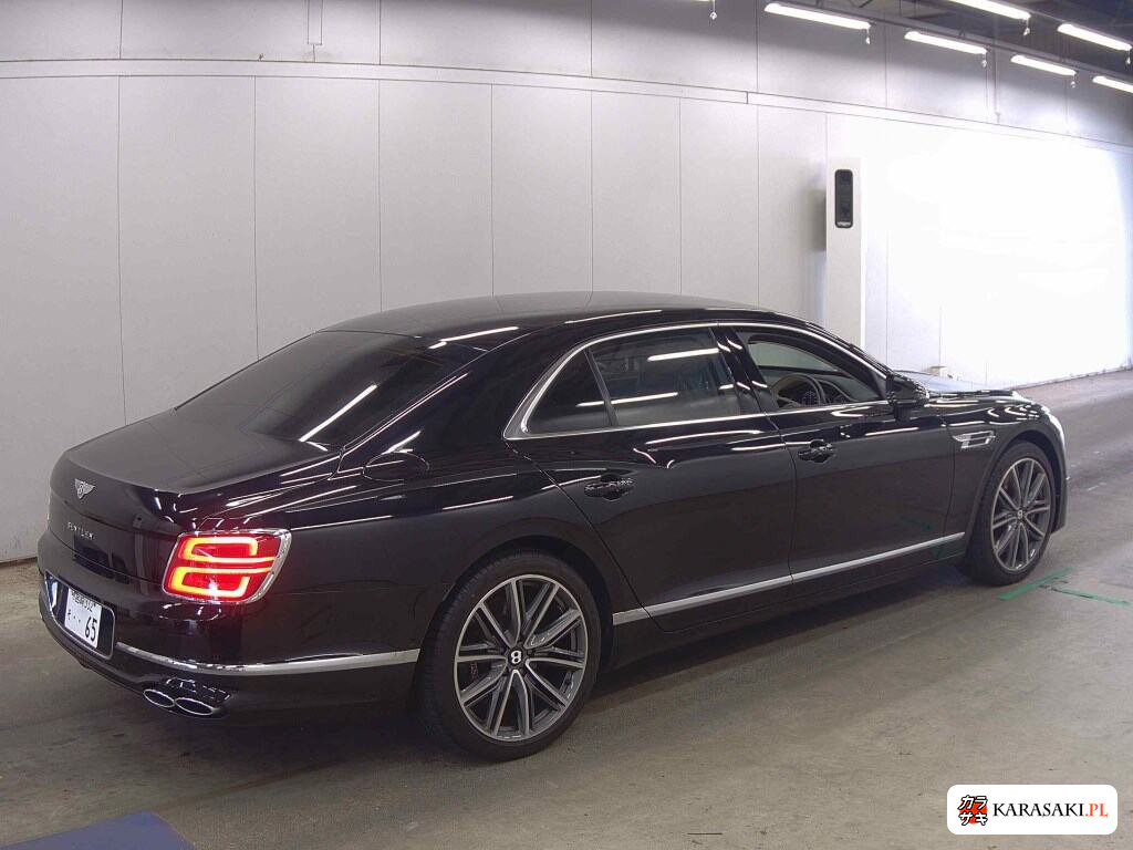 Bentley Flying Spur 2022 z aukcji japońskiej