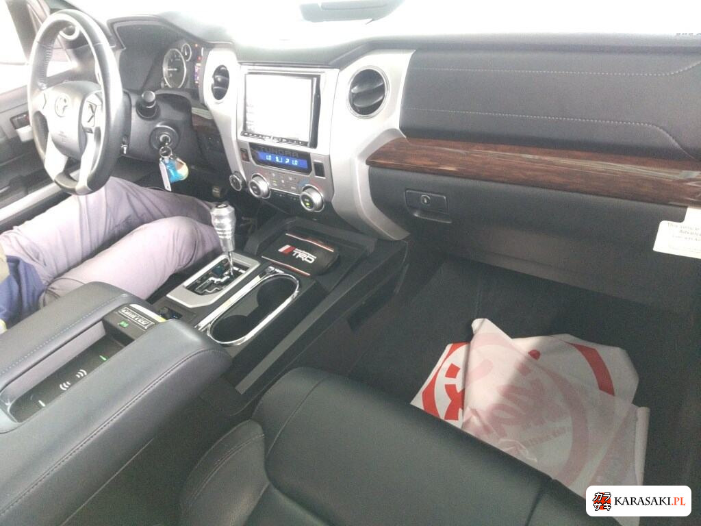 2013 America Toyota Crewmax Limited 5