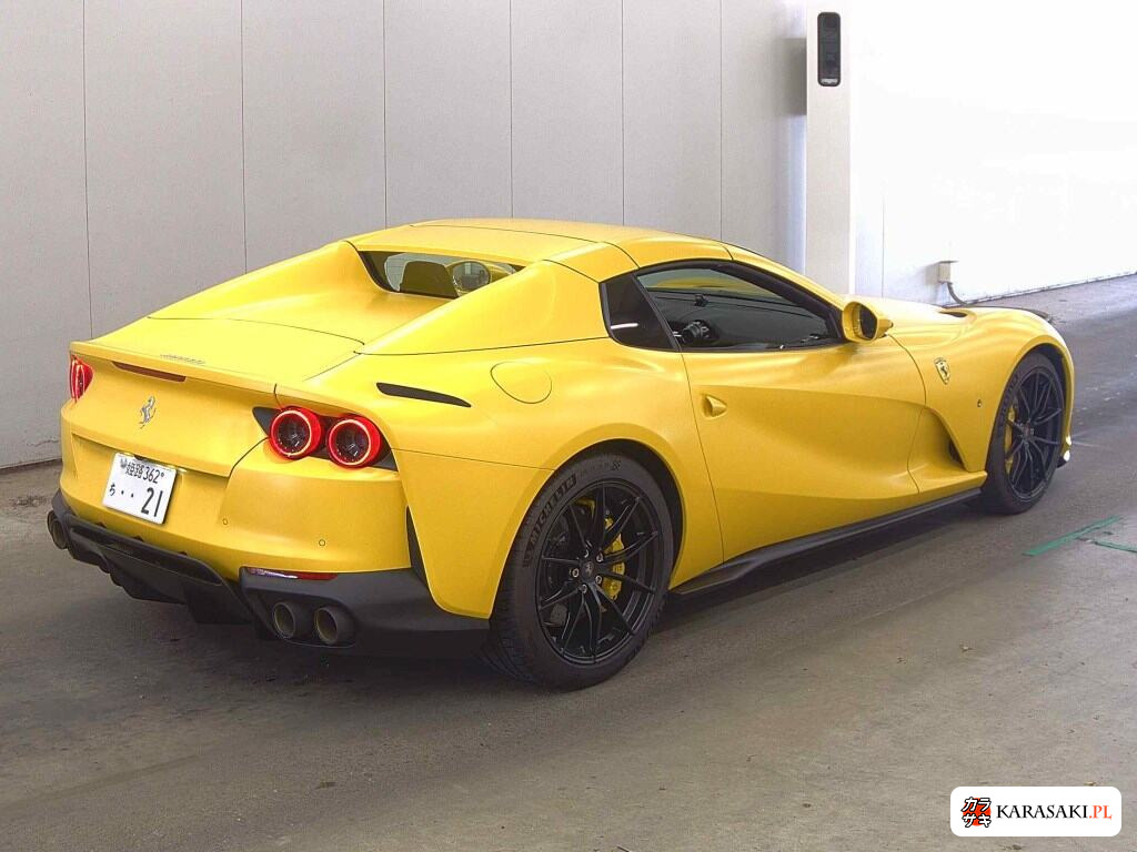 Ferrari 812 GTS 2023 z aukcji japońskiej