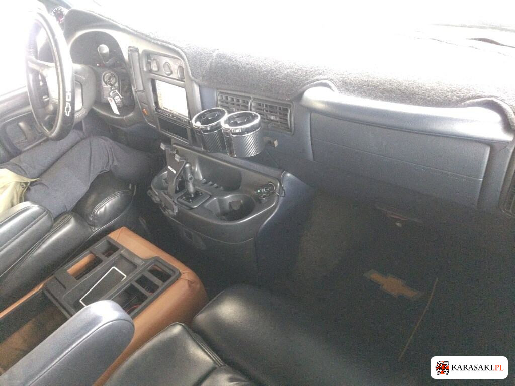 2002 Chevrolet Express 5