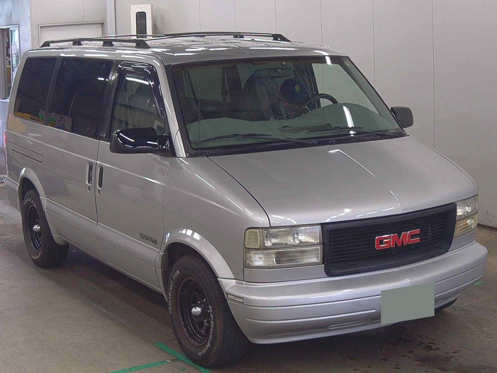 GMC Safari 1996 z aukcji japońskiej