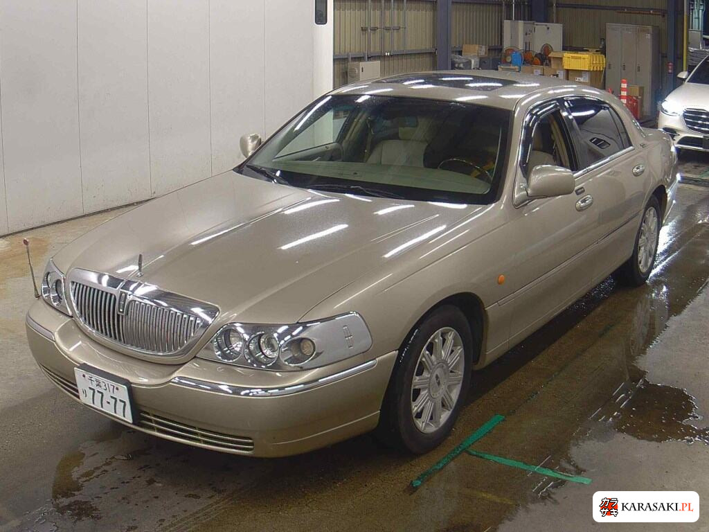 2009 Lincoln Towncar 3