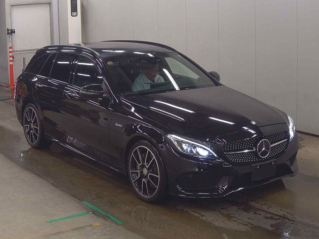 Mercedes-Benz C-Class Stationwagon 2015 z aukcji japońskiej