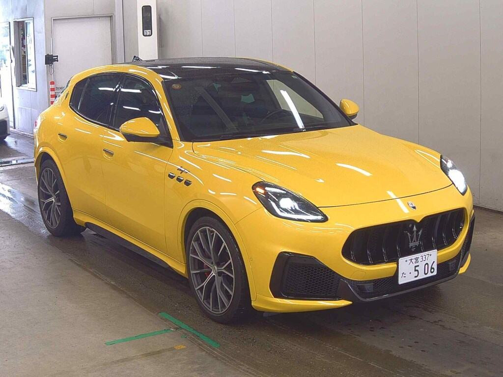 Maserati Grecale 2023 z aukcji japońskiej