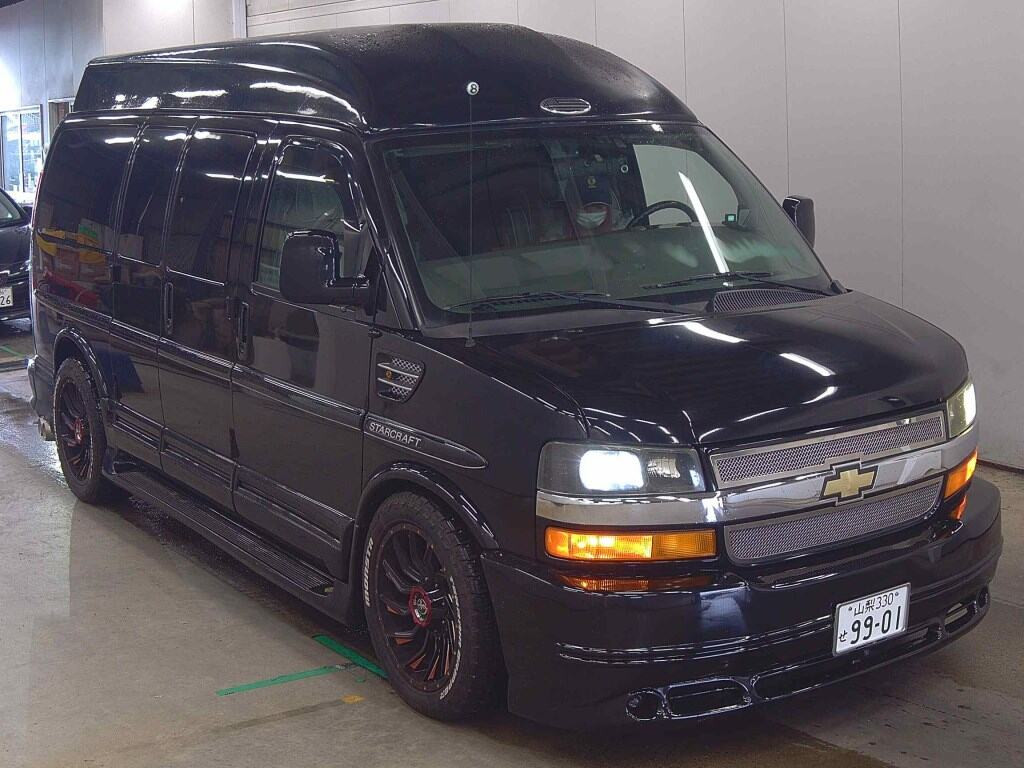 Chevrolet Express 2008 z aukcji japońskiej