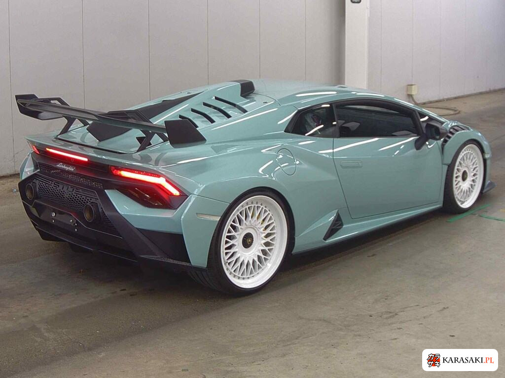 Lamborghini Huracan 2022 z aukcji japońskiej