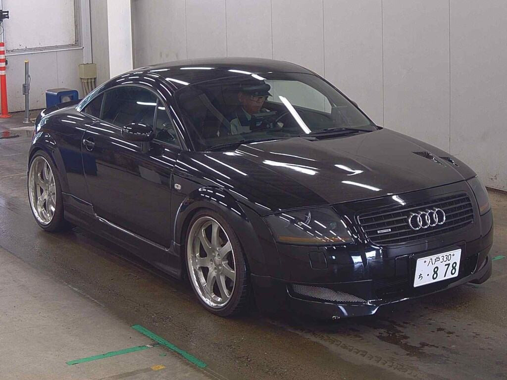 Audi TT Coupe 2002 z aukcji japońskiej