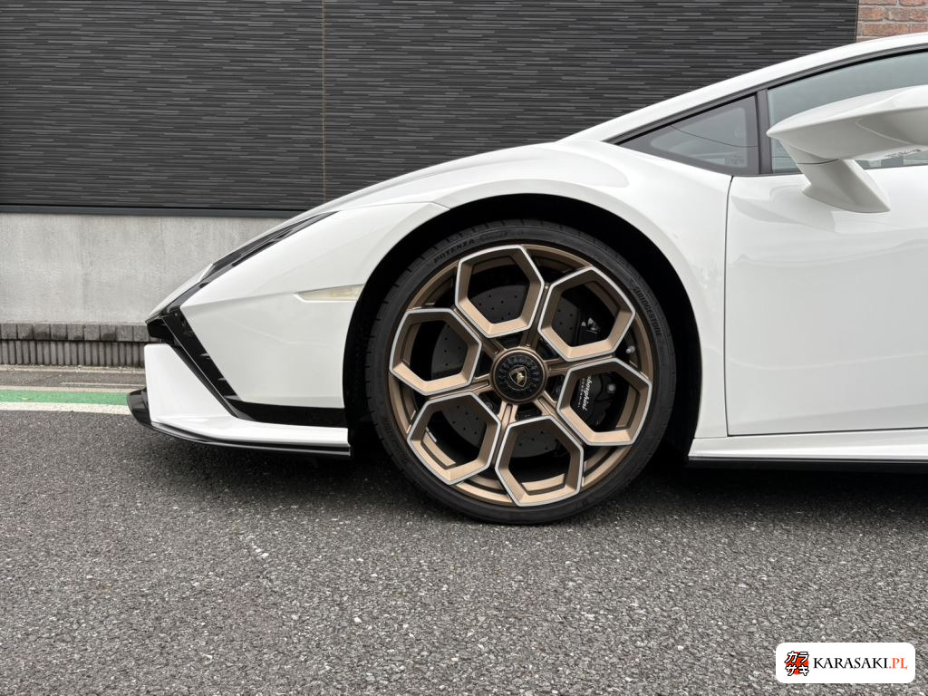 Lamborghini Huracan 2023 z aukcji japońskiej