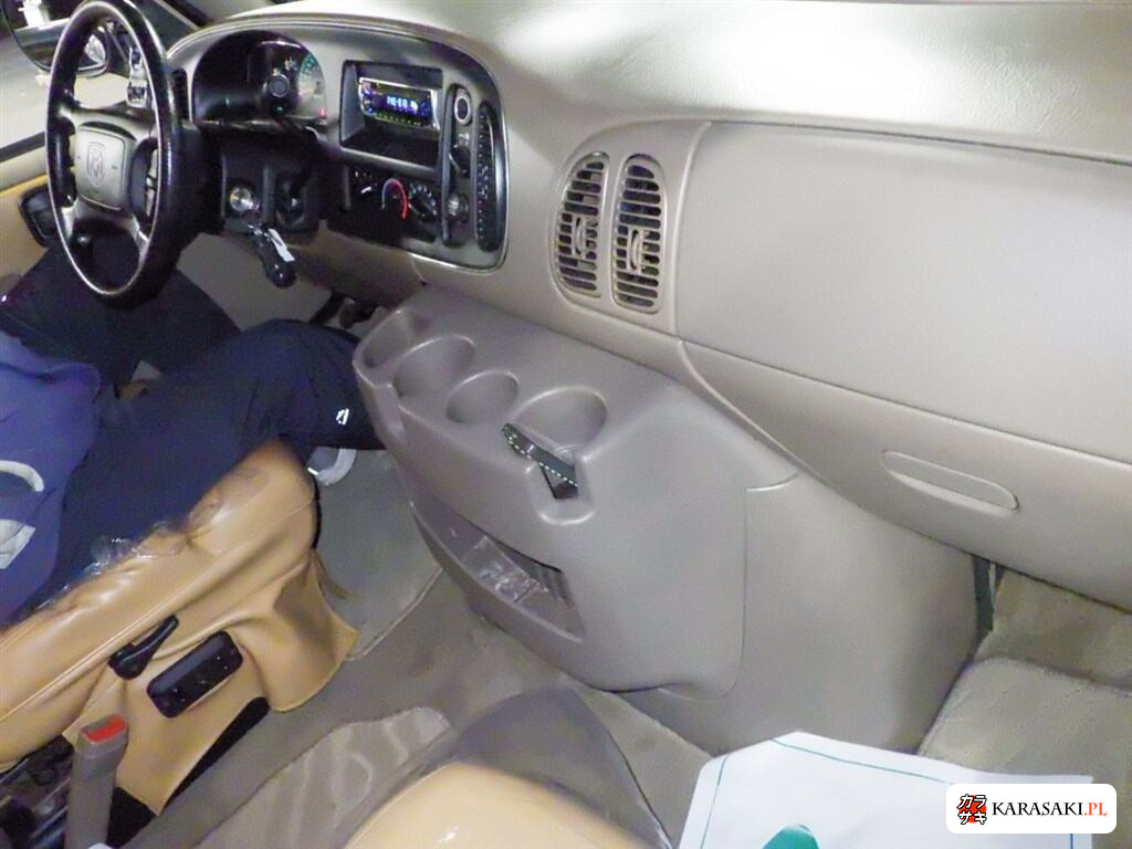 2009 Dodge FUMEI 5