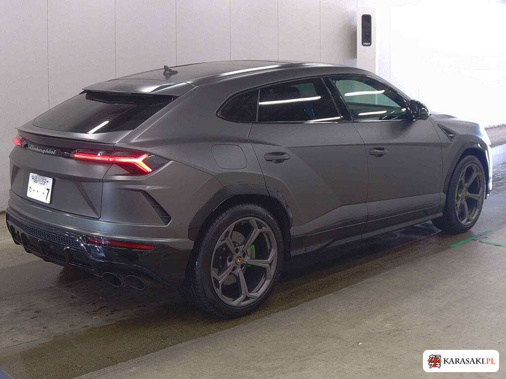 Lamborghini Urus 2021 z aukcji japońskiej