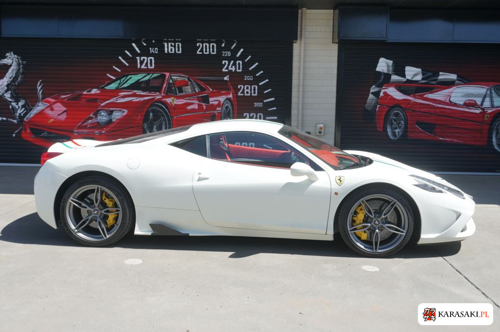 Ferrari 458 Speciale 2015 z aukcji japońskiej