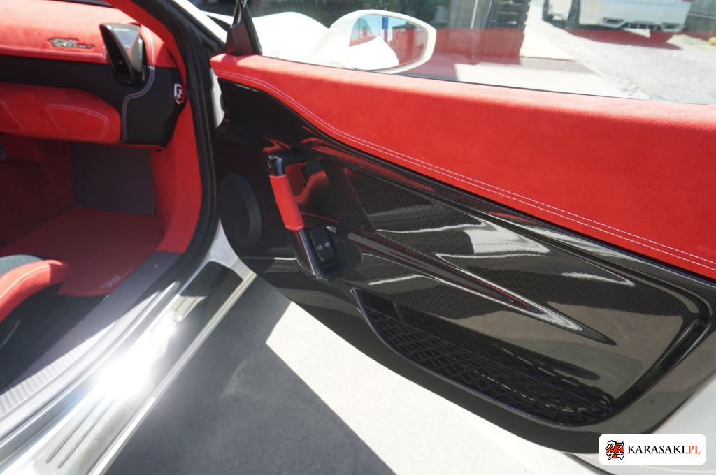 Ferrari 458 Speciale 2015 z aukcji japońskiej