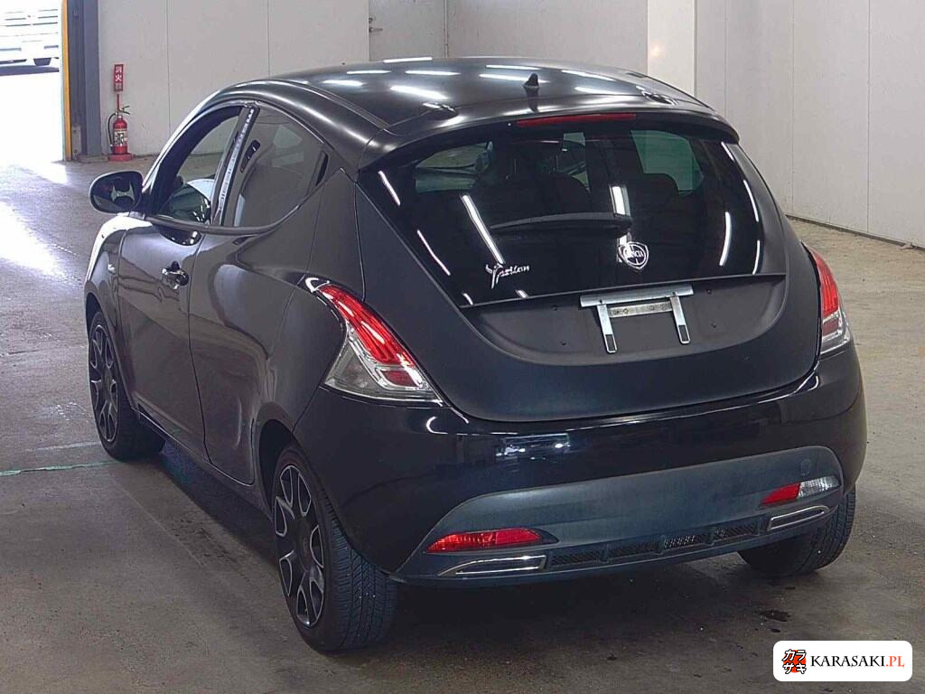2015 Lancia Ypsilon 2