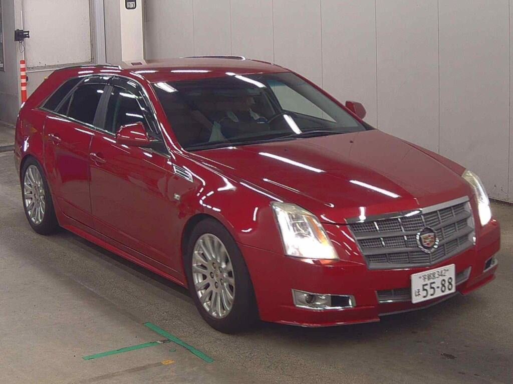 Cadillac CTS Sport Wagon 2010 z aukcji japońskiej