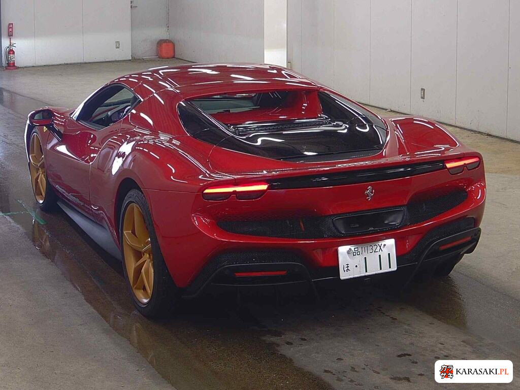 Ferrari 296GTS 2024 z aukcji japońskiej