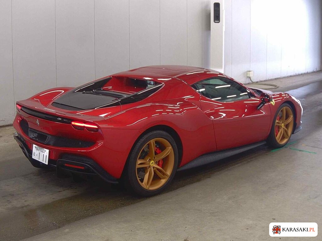 Ferrari 296GTS 2024 z aukcji japońskiej
