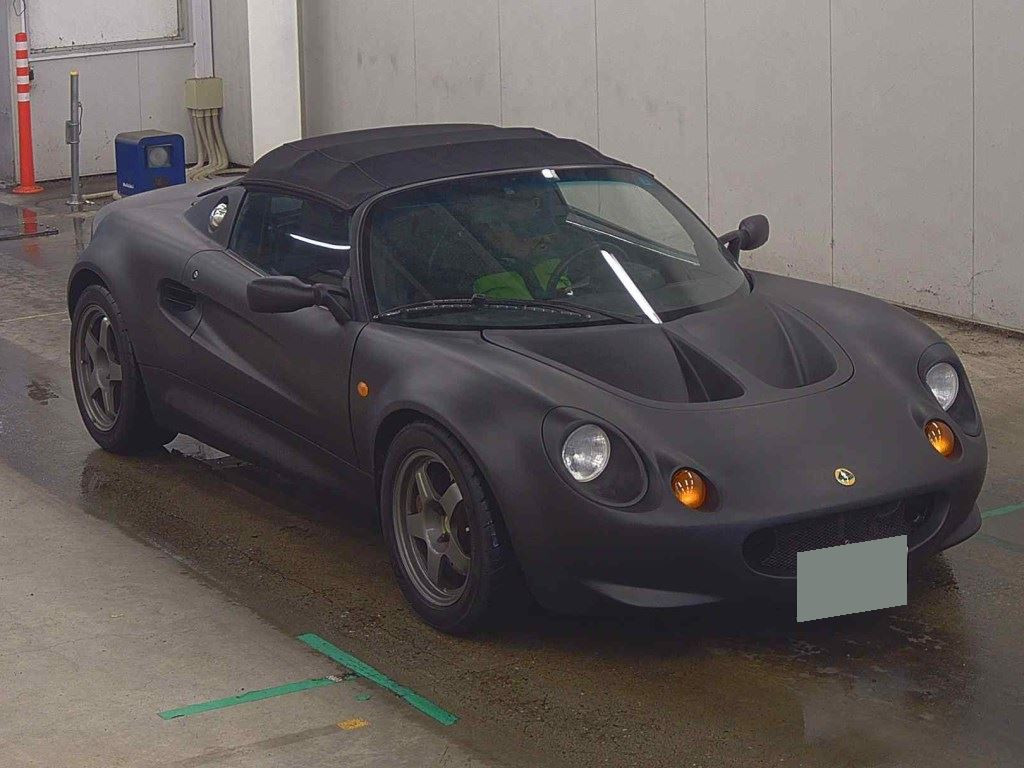 Lotus Elise 2001 z aukcji japońskiej