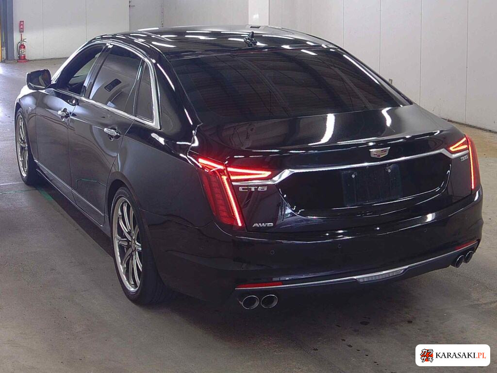 2020 Cadillac CT6 4WD Platinum 2