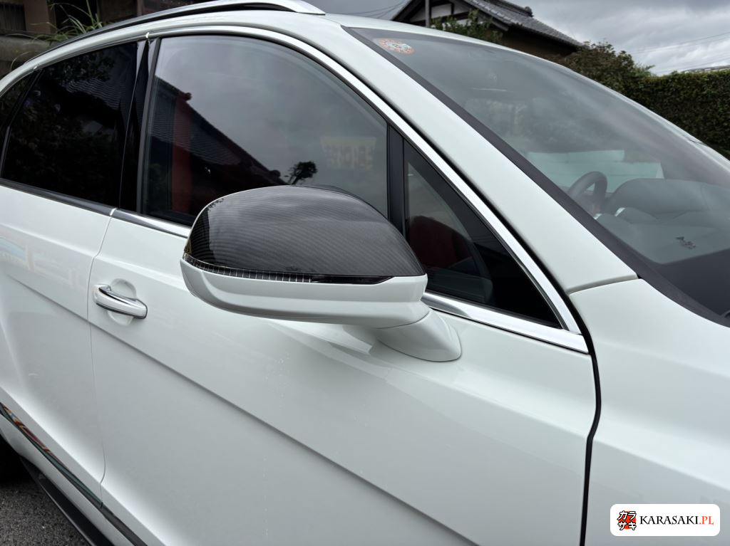 Bentley Bentayga 2017 z aukcji japońskiej