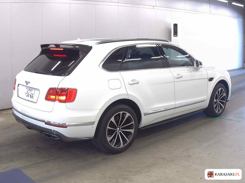 Bentley Bentayga 2017 z aukcji japońskiej