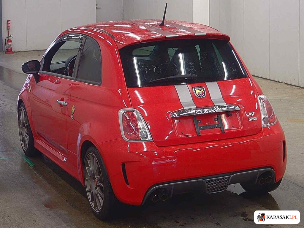 2011 Abarth 695 Tributo Ferrari 2