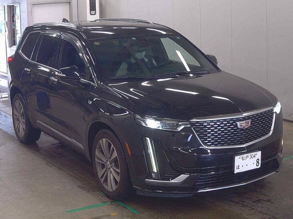 Cadillac XT6 2020 z aukcji japońskiej