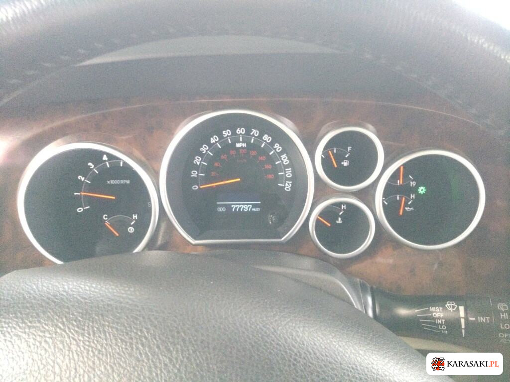 2015 America Toyota Sequoia 5D 4WD Limited 6