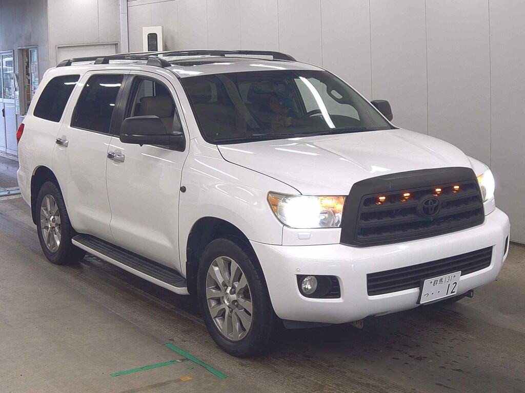 America Toyota Sequoia 2015 z aukcji japońskiej