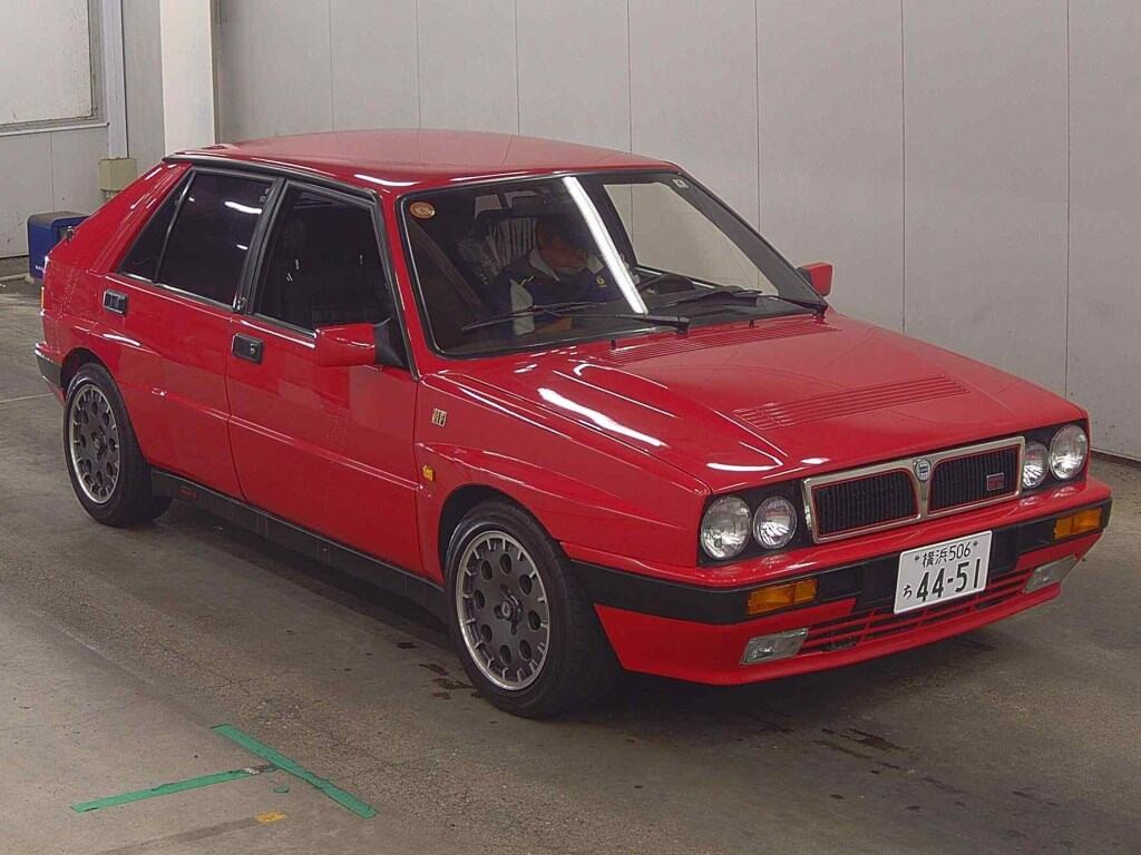 Lancia Delta 1991 з японського аукціону