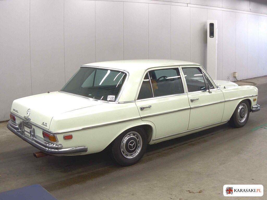 1990 Mercedes-Benz 4