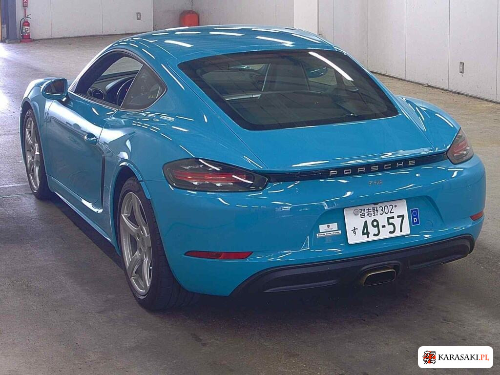 2017 Porsche 718 Cayman 2