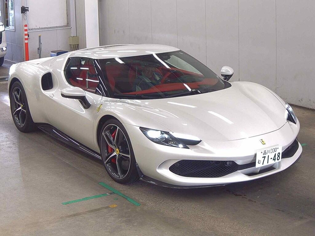 Ferrari 296GTB 2025 z aukcji japońskiej