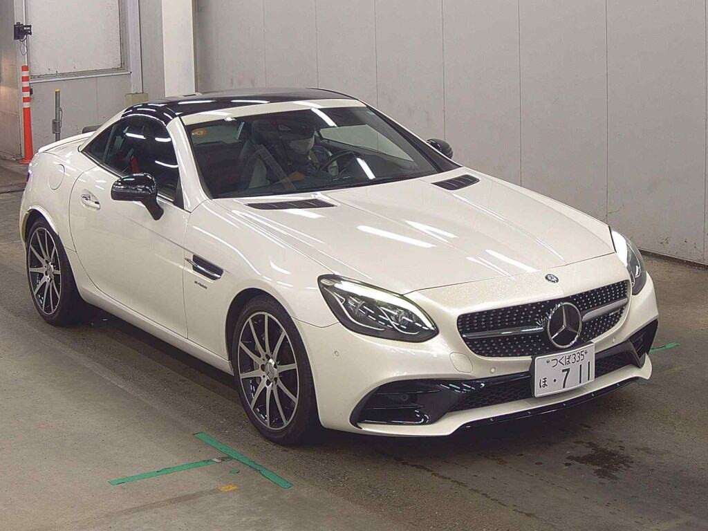Mercedes-AMG SLC 2016 z aukcji japońskiej