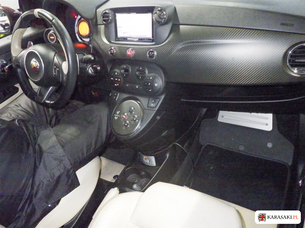 2013 Abarth 695 Edizione Maserati 5