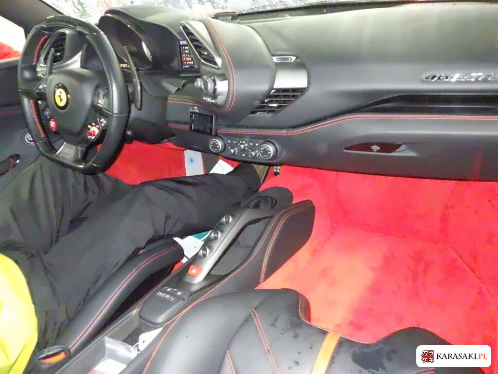 2017 Ferrari 488 GTB Base Grade 5