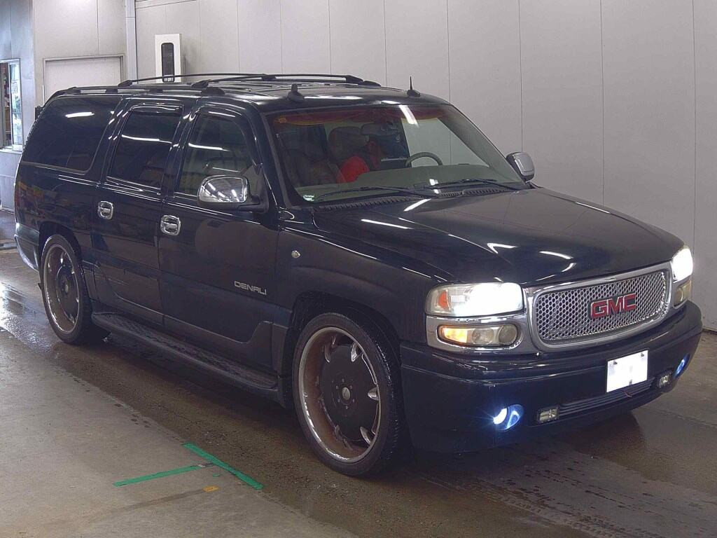 GMC Yukon 2005 z aukcji japońskiej
