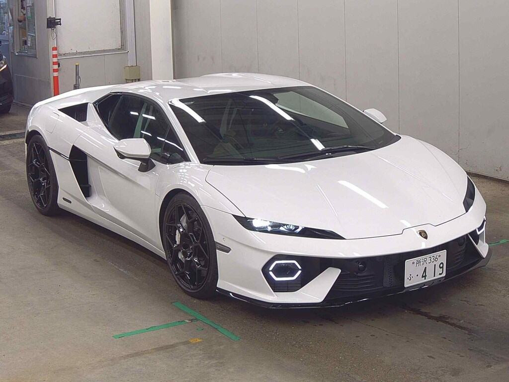 Lamborghini ZC40 2026 z aukcji japońskiej