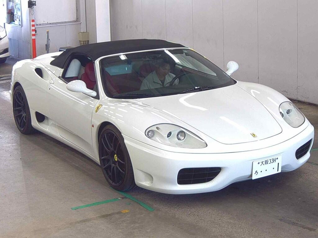 Ferrari 360 2002 z aukcji japońskiej
