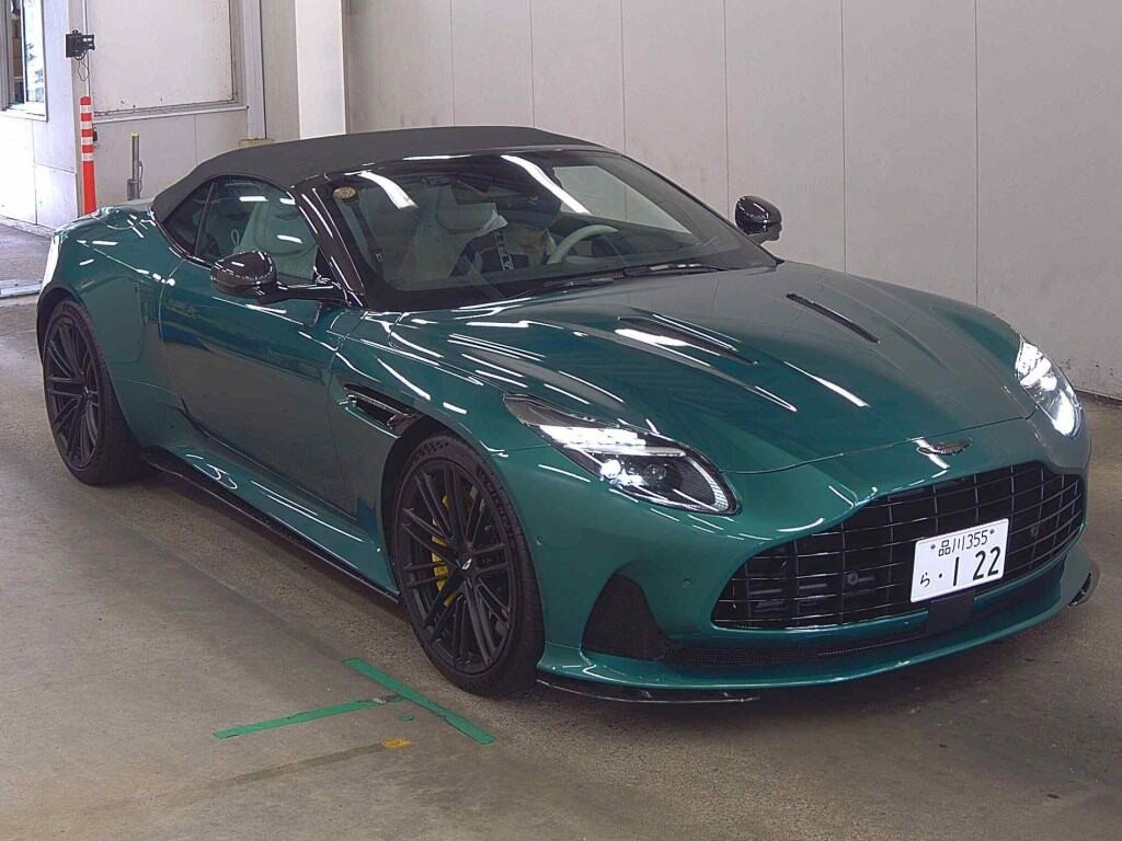 Aston Martin DB12 2024 z aukcji japońskiej