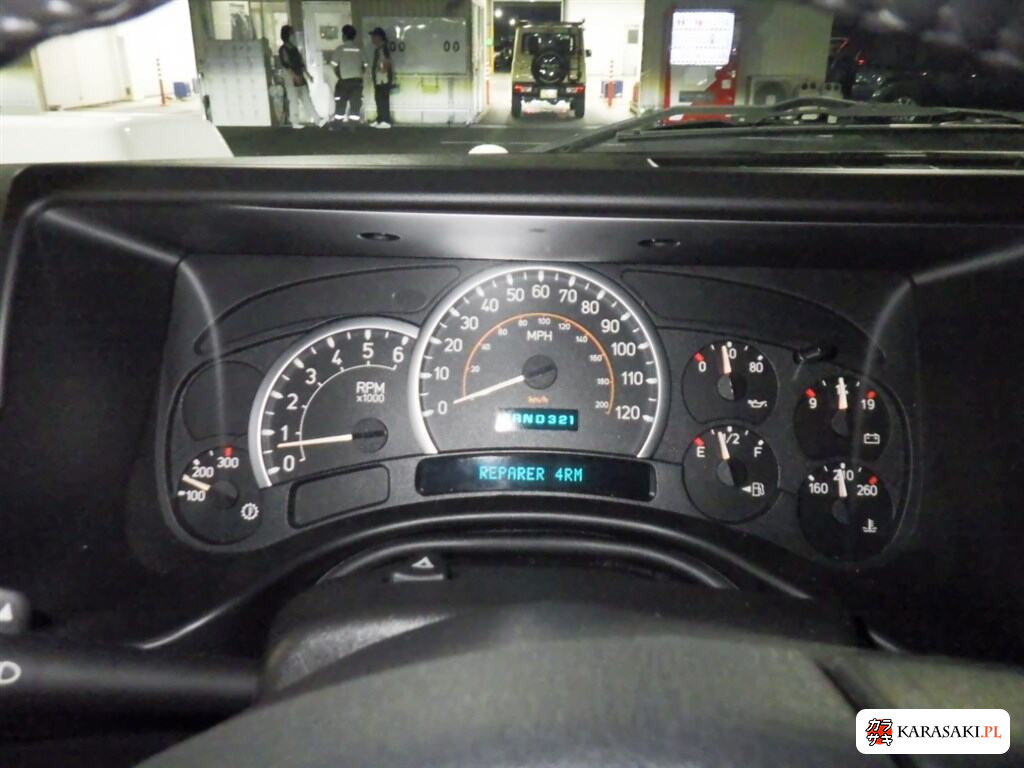 2005 Hummer H2 5D 4WD Luxury Package 6