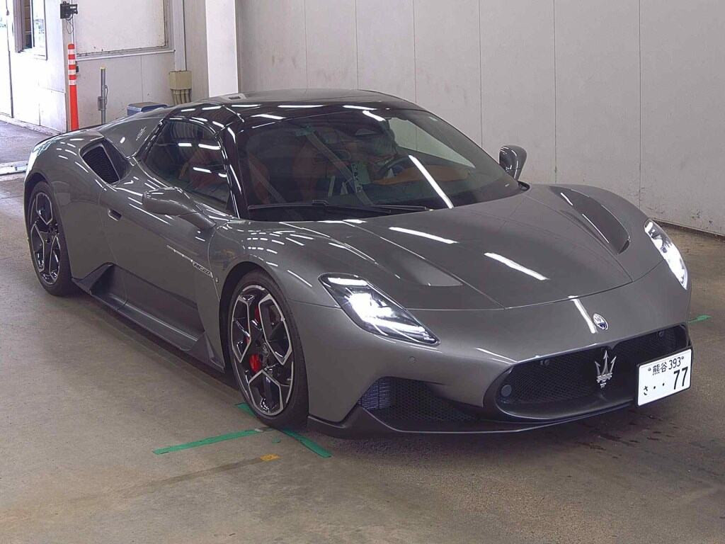 Maserati MC20 Cielo 2023 z aukcji japońskiej